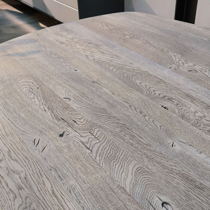 INHOUSE Eettafel Nemaro