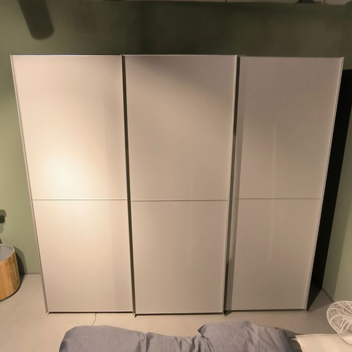Slaapkamerkast Marcato 2.0 Zweefdeurkast + Zijkast