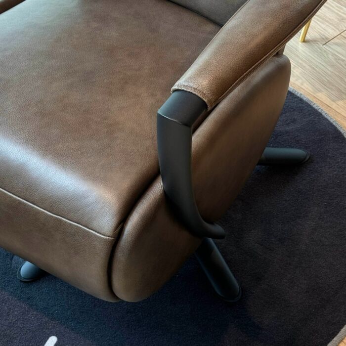 IN.HOUSE Relaxfauteuil Twisto Leer Metalen Arm