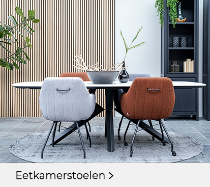 stoel met armleuning